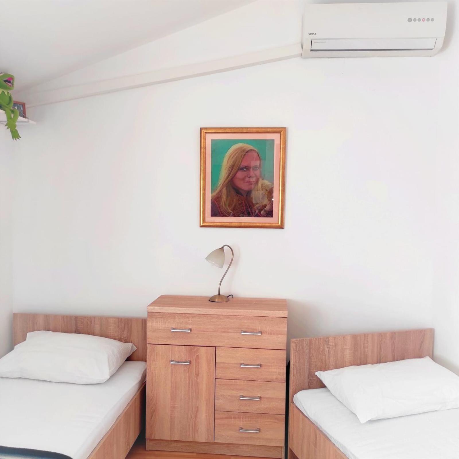 Miracle Apartment 茨里克韦尼察 外观 照片